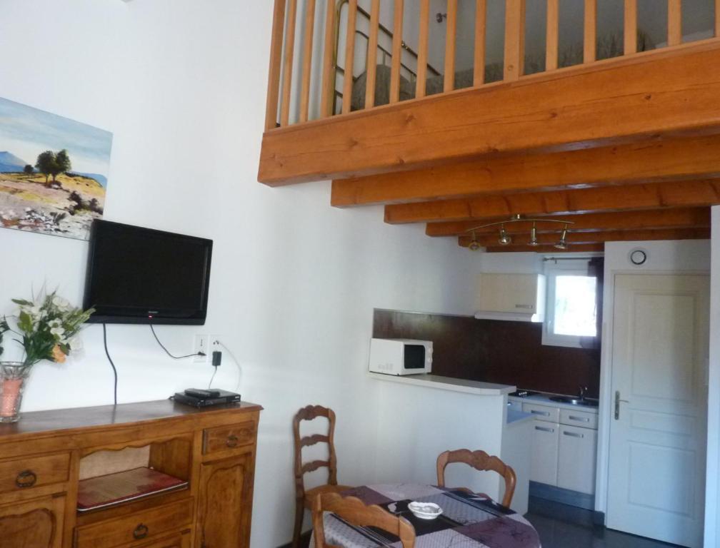Appart'Hotel Les Rochers Auriol Room photo